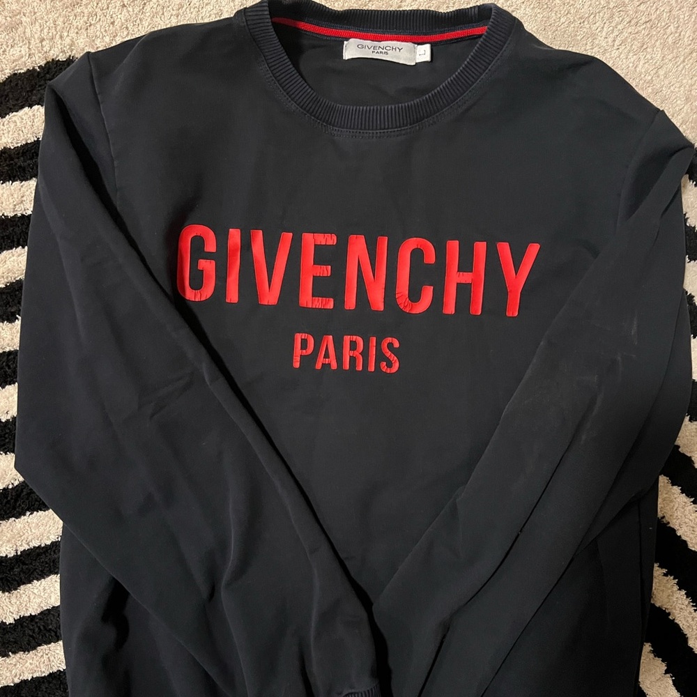 Givenchy sweater
